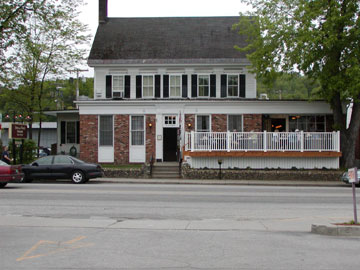 Sean & Nora's Restaurant Exterior